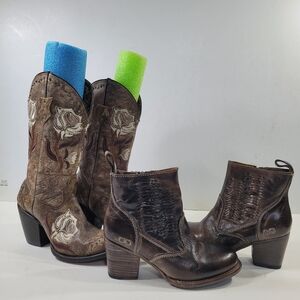 Bed Stu Charlie One Horse Brown Heeled Boots with Embroidered Design Size 7.5